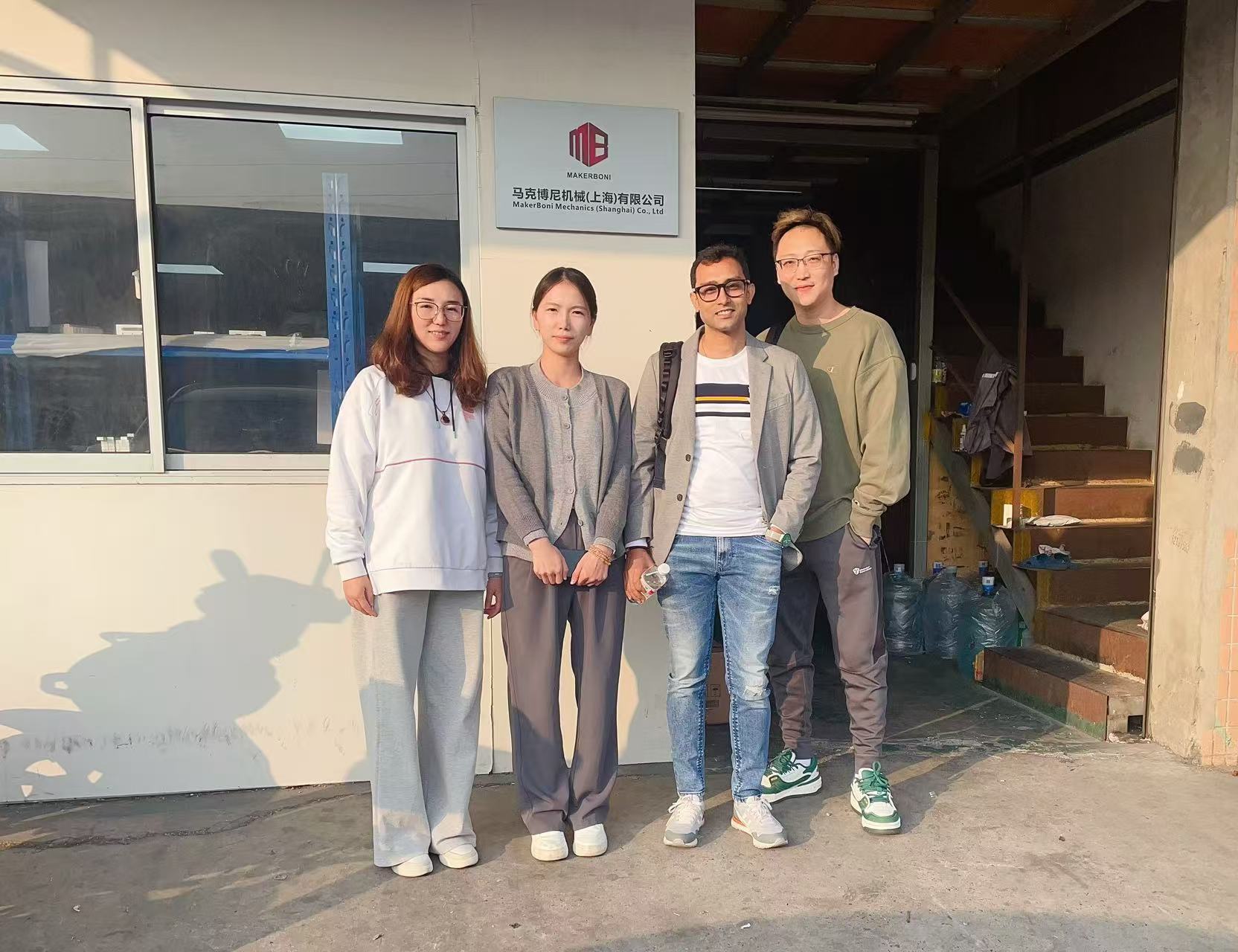 Jüngste Firmenblogs über Internationale vietnamesische Fabrikbesitzer besuchen MakerBoni für Inspektion und Zusammenarbeit vor Ort